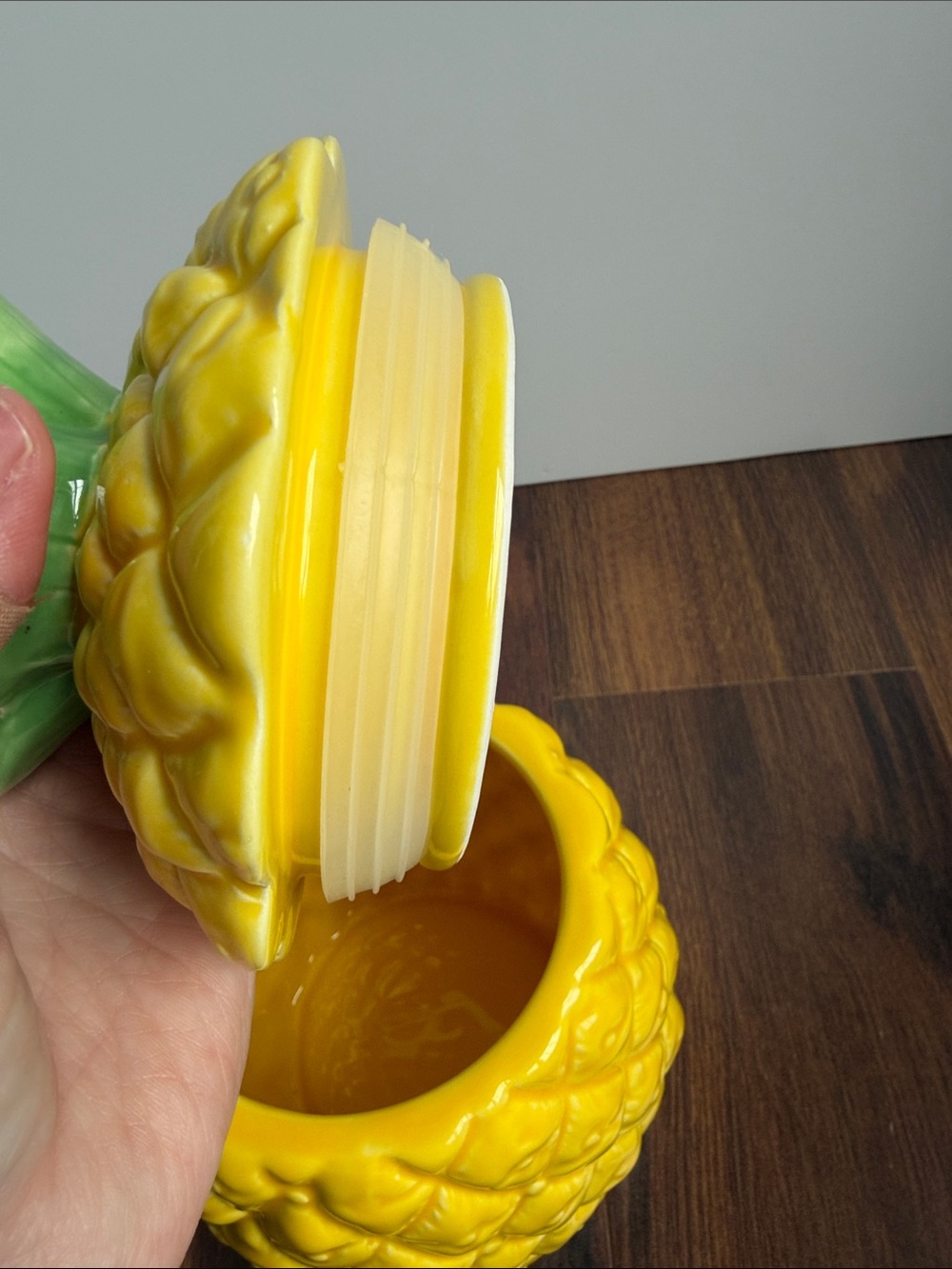 Ceramic 9” Pineapple Candy Jar Yellow Textured Silicone Removable Lid - Picture 4 of 8